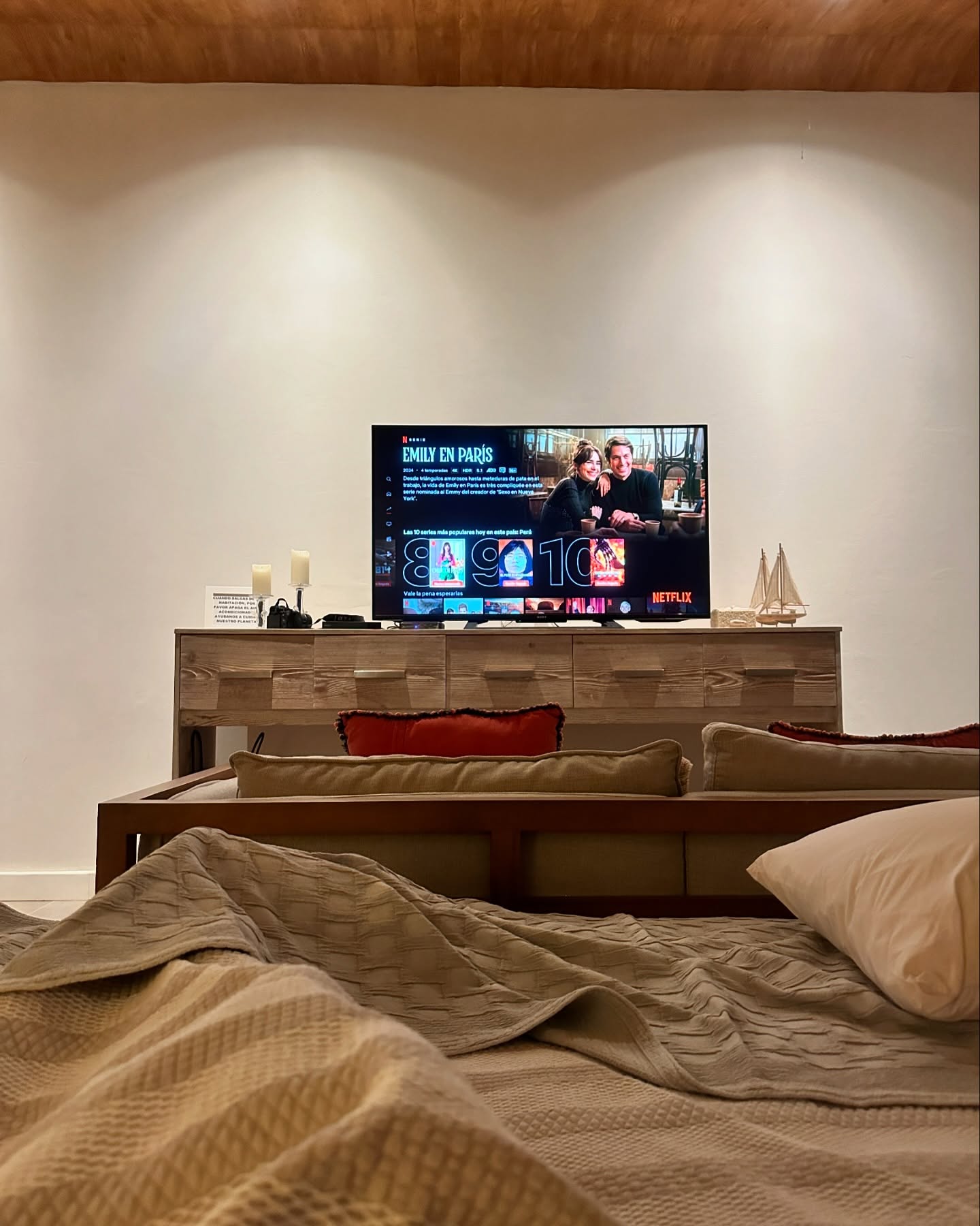 Noche de película en la habitación